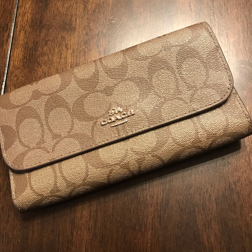 Coach Wallet Like NEW